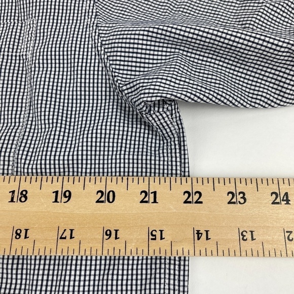 Izod Button Up Shirt Mens Medium Black White Plaid - Picture 7 of 8
